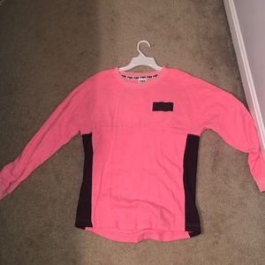 VS pink shirt!!
